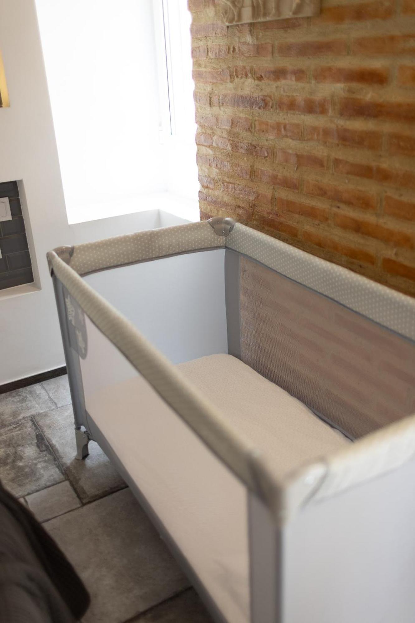 Florit Flats - Center Modern 1br 2bth Terrace Wi-fi Ac Valenza